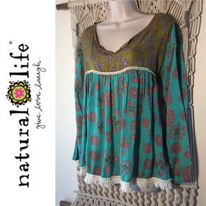 Super soft pretty boho tunic by Natural Life